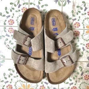 ❌SOLD❌ 🤎BIRKENSTOCK ARIZONA SANDALS🤎